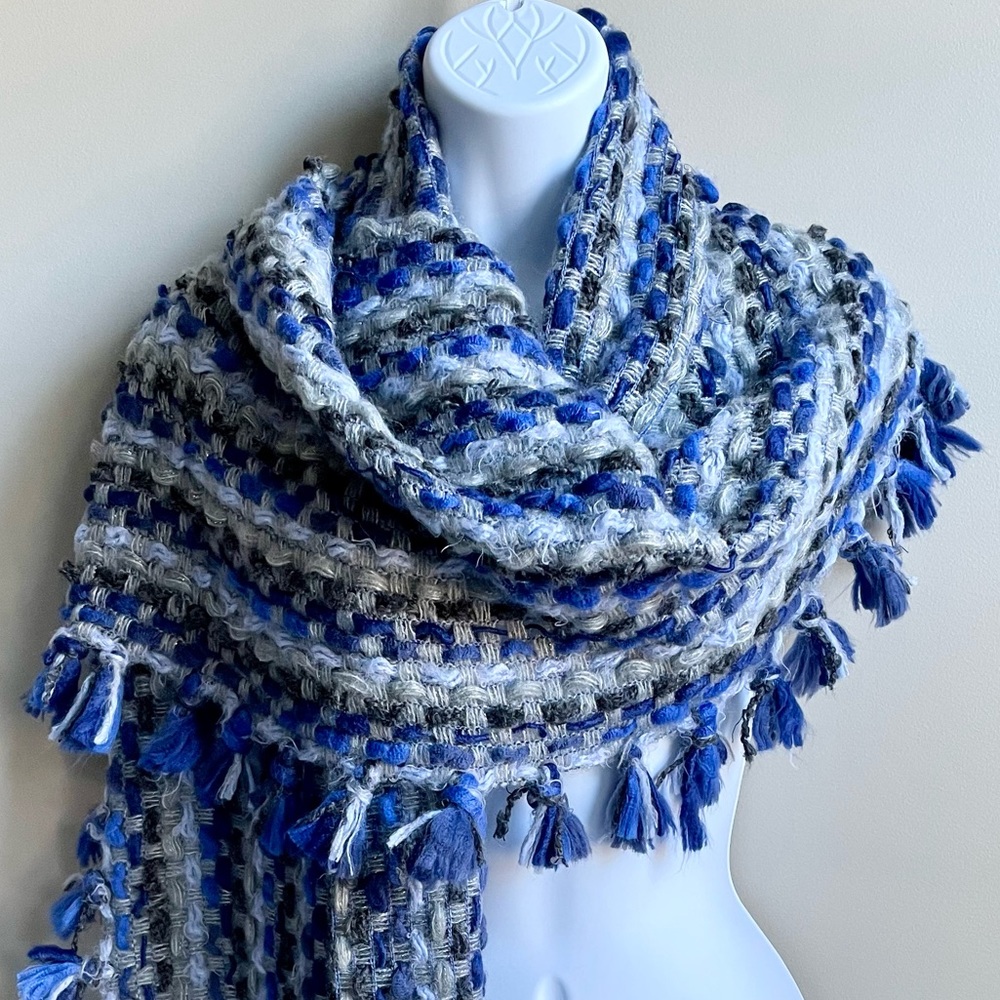 New Handwoven Shawl Scarf Wrap